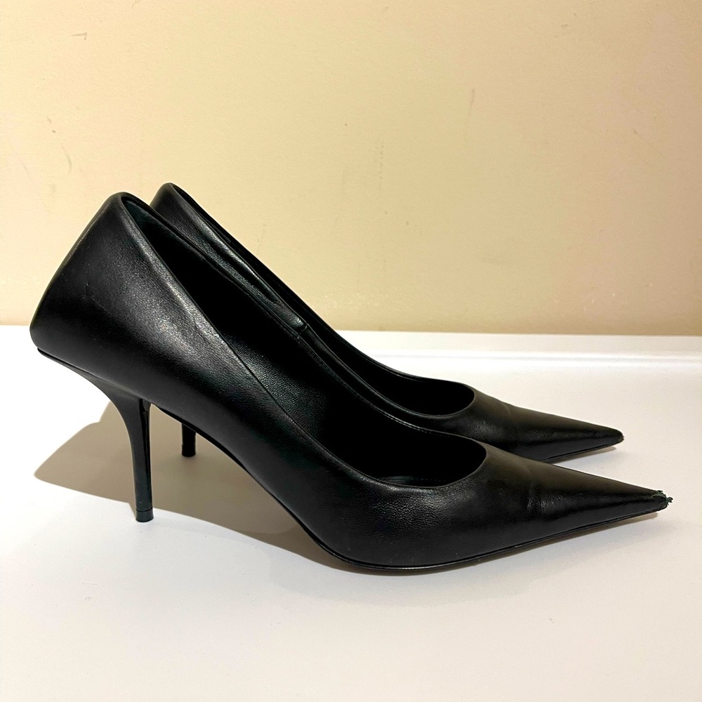 Balenciaga Knife square pumps Authentic